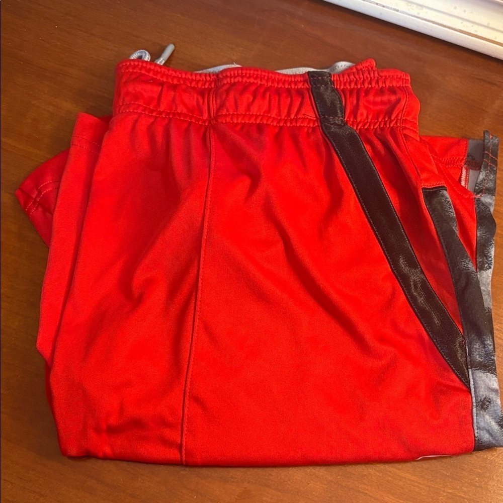 And1 Mens Red Joggers with Black Stripe pockets large